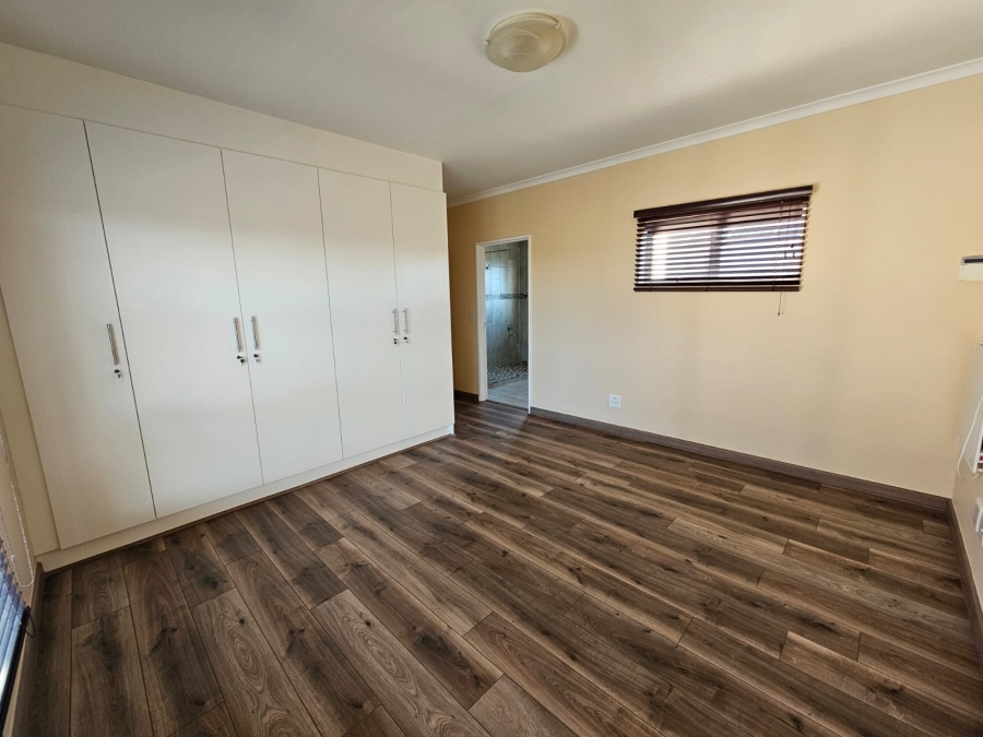 To Let 3 Bedroom Property for Rent in Century City Western Cape
